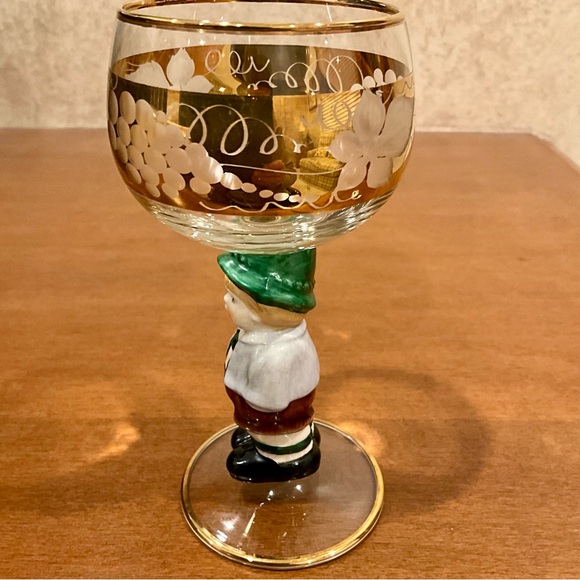 Goebel Figurine Stem - Picture 3 of 8